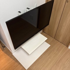 テレビ、テレビ台