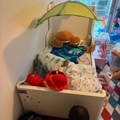 IKEA BUSUNGE 子供 キッズ ベッドの画像