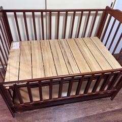 カトージ　ベビーベッドの画像