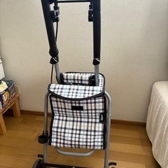 シルバーカーの画像