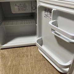 取引済【Abitelax】小型冷蔵庫(美品)の画像