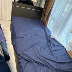 ニトリ大小引き出し収納付きチェストベッド