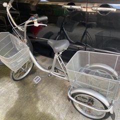 三輪自転車　大人用　　