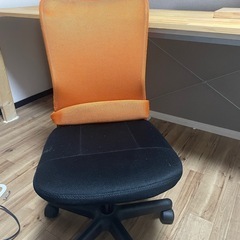 オフィス椅子