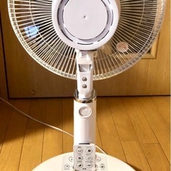 HITACHI扇風機の画像