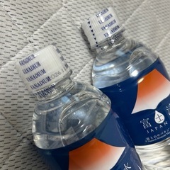 3456円で購入　1箱　24本　ミツウロコビバレッジ 富士清水　５００ｍｌ　水　ミネラルウォーター　ホテルみたいな水の画像