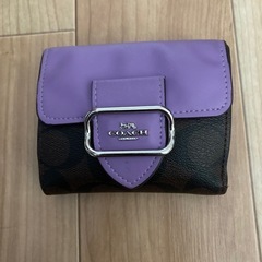 coach三つ折り財布