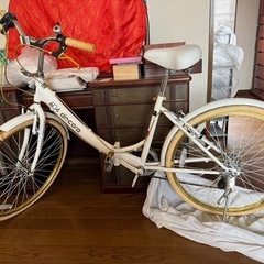 604 DECORA 折り畳み自転車 26インチ(マット＆クリアホワイト×ゴールド)の画像