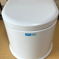 ポータブルトイレの画像