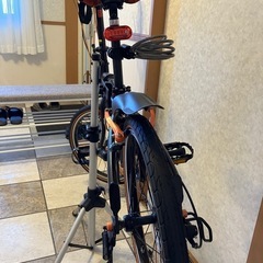 折りたたみ自転車の画像