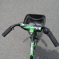 子供用自転車　16インチ　コマ付きの画像