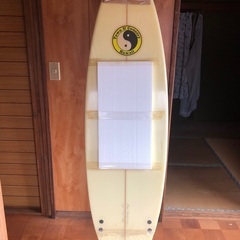 TOWN & COUNTRY　未使用サーフボードの画像