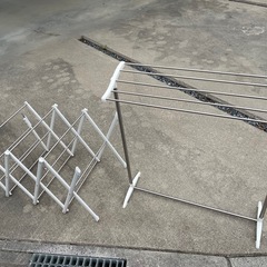 物干し2つとハンガーラック、美品