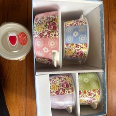 フタ付き食器(5個)の画像