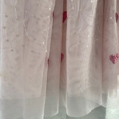 H&M ピンクドレス　120　ハート型スパンコールの画像