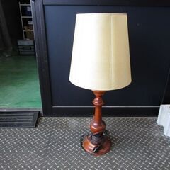 フロアランプ入荷しました