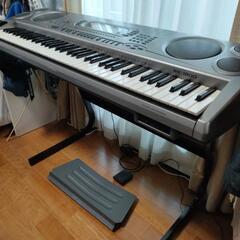CASIO WK-1800 キーボードの画像