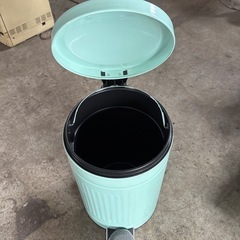 ダストボックスの画像