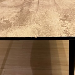 【値下げ中】石目調 大理石風 ダイニングテーブルの画像
