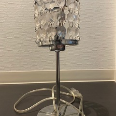 ニトリ　シャンデリア　テーブルライト
