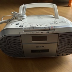 東芝　CDラジカセ　中古
