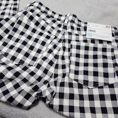 新品タグ付き　UNIQLO　プリントクロップドレギンスパンツ　の画像