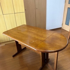 ダイニングテーブル