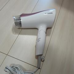 あげます ヘアードライヤー イオニティ
EH-NE5B
