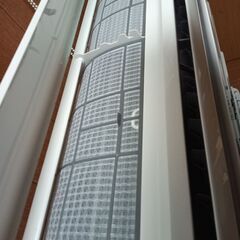 エアコン工事は安心の電気工事士にお任せ。しろくまくん！6畳用！工事付き！保証付き！取外し無料！配送込み！エリア限定の画像