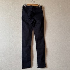 Lee×PeopleTree オーガニックコットン ブラックデニム XSの画像