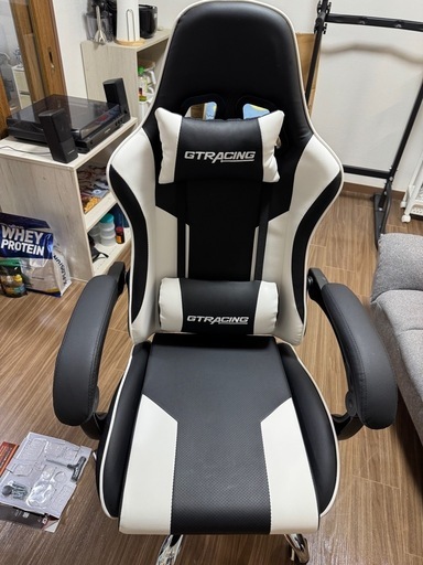 GTRacing ゲーミングチェア4/14に新品購入したもの