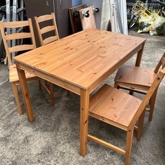 IKEA/イケア　JOKKMOKK 　ダイニングテーブル　椅子4...