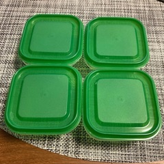 IKEAミニタッパー