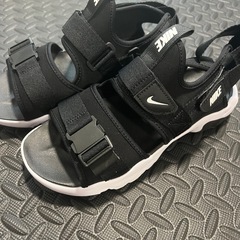 NIKE サンダル　27cmの画像