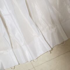 ニトリ レースカーテン 180cm丈 152幅 2倍ヒダ フックとリング付きの画像