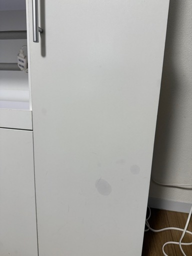 扉付き　キッチン収納