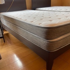 シングル　ベッド