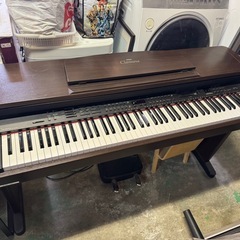 ヤマハ Clavinova CVP-83 電子ピアノ（ジャンク品...
