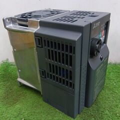 三菱 FR-D720-2.2K インバーター【野田愛宕店】【店頭取引限定】【未使用】管理番号：ITJQJ62HQK5Gの画像