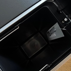 SONGMICS ゴミ箱 2分別 ペダル式 ステンレス製（30L）の画像