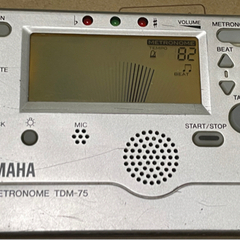 ヤマハ　電子メトロノーム　ギターチューナー内蔵