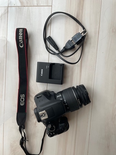 キャノン EOS 1300D 海外モデル　キットレンズ付 Kiss x80 同等
