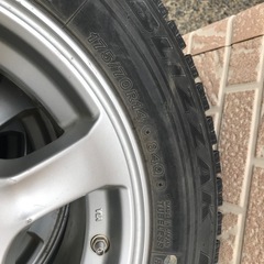 《決まり》タイヤ　175/70R14 84Q