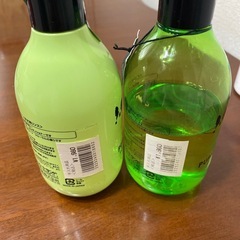 犬用シャンプーとコンディショナーの画像