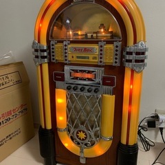 ジュークボックス型CDカセットプレイヤー