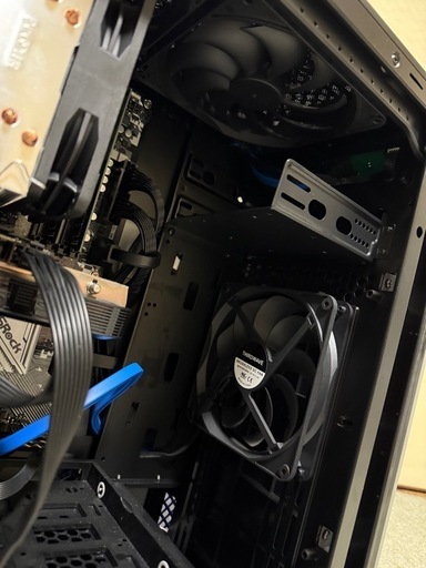 ガレリア ゲーミングPC RTX3070 Ryzen7 5700X