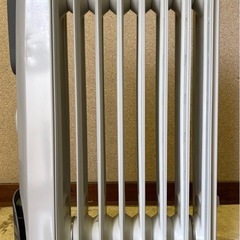 デロンギ　オイルヒーター
の画像