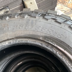 オフロード クロスカントリー ジープ ジムニー ランクル プラド ラングラー デリカ【TOYO オープンカントリー 235/85R16 タイヤ4本セット】の画像