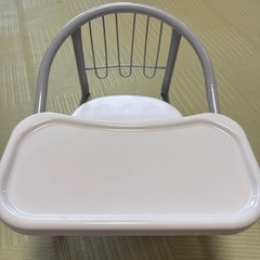 お値下げしました。ミッフィー　テーブルチェアの画像