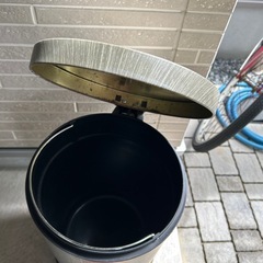 ニトリゴミ箱の画像